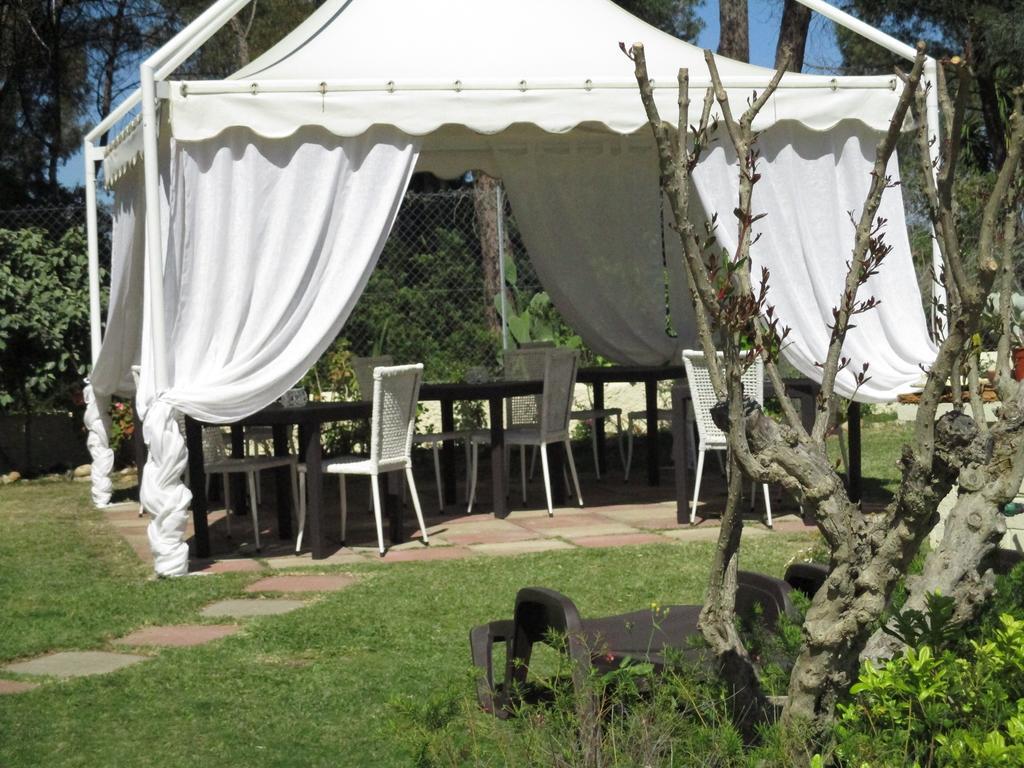 Villa Margherita Suite & Charme พูลา ภายนอก รูปภาพ