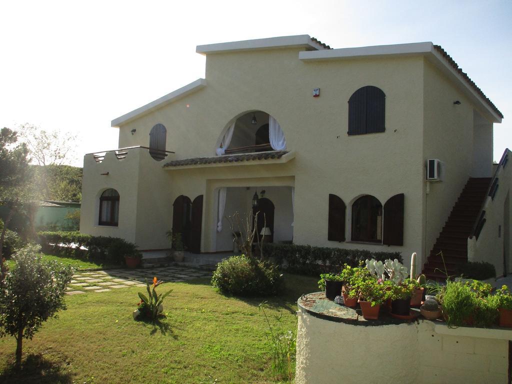 Villa Margherita Suite & Charme พูลา ภายนอก รูปภาพ