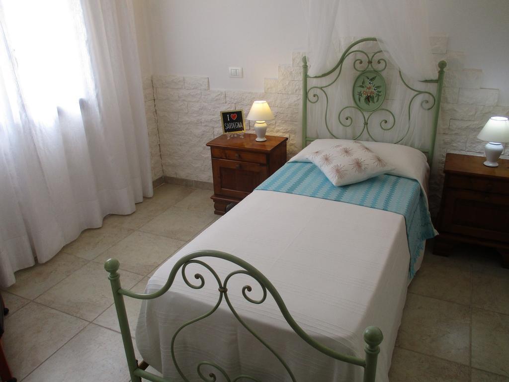 Villa Margherita Suite & Charme พูลา ภายนอก รูปภาพ
